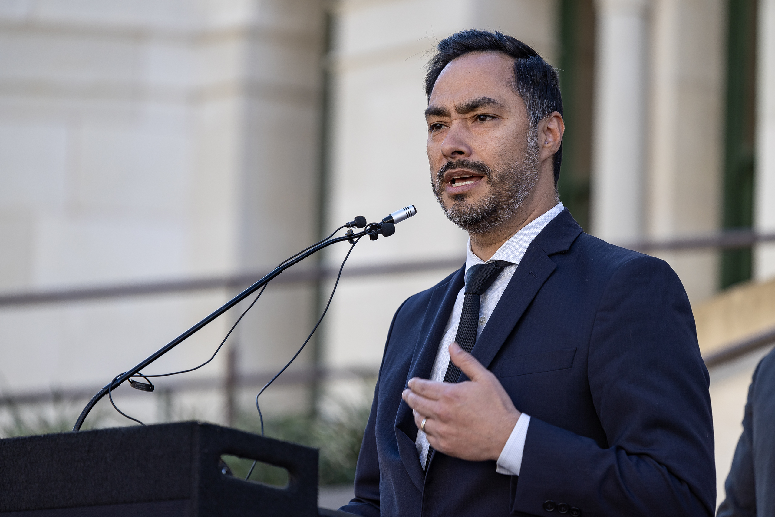 U.S. Rep. Joaquin Castro has cancerous tumors removed