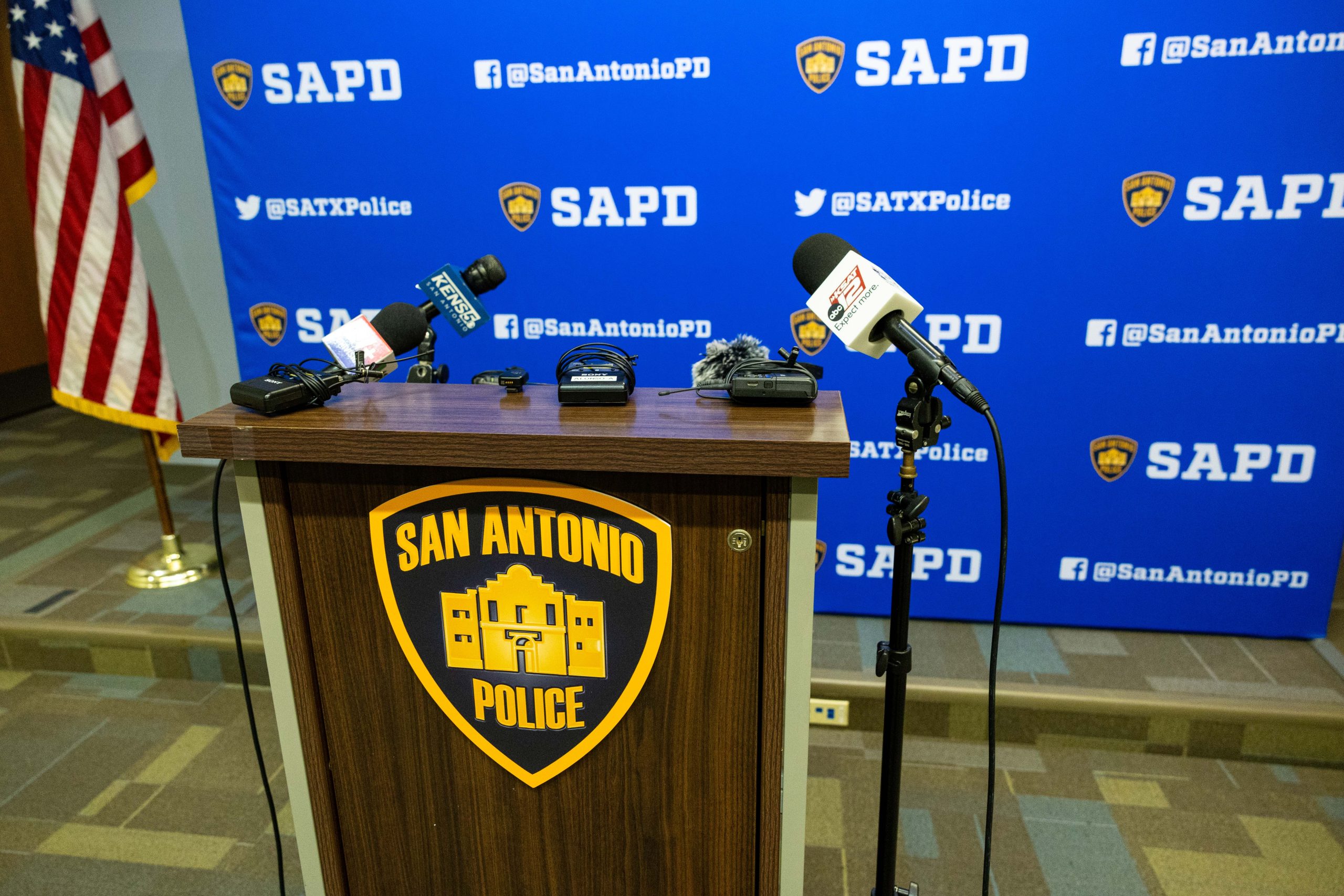 How a police security leak turned into a City Hall whodunit