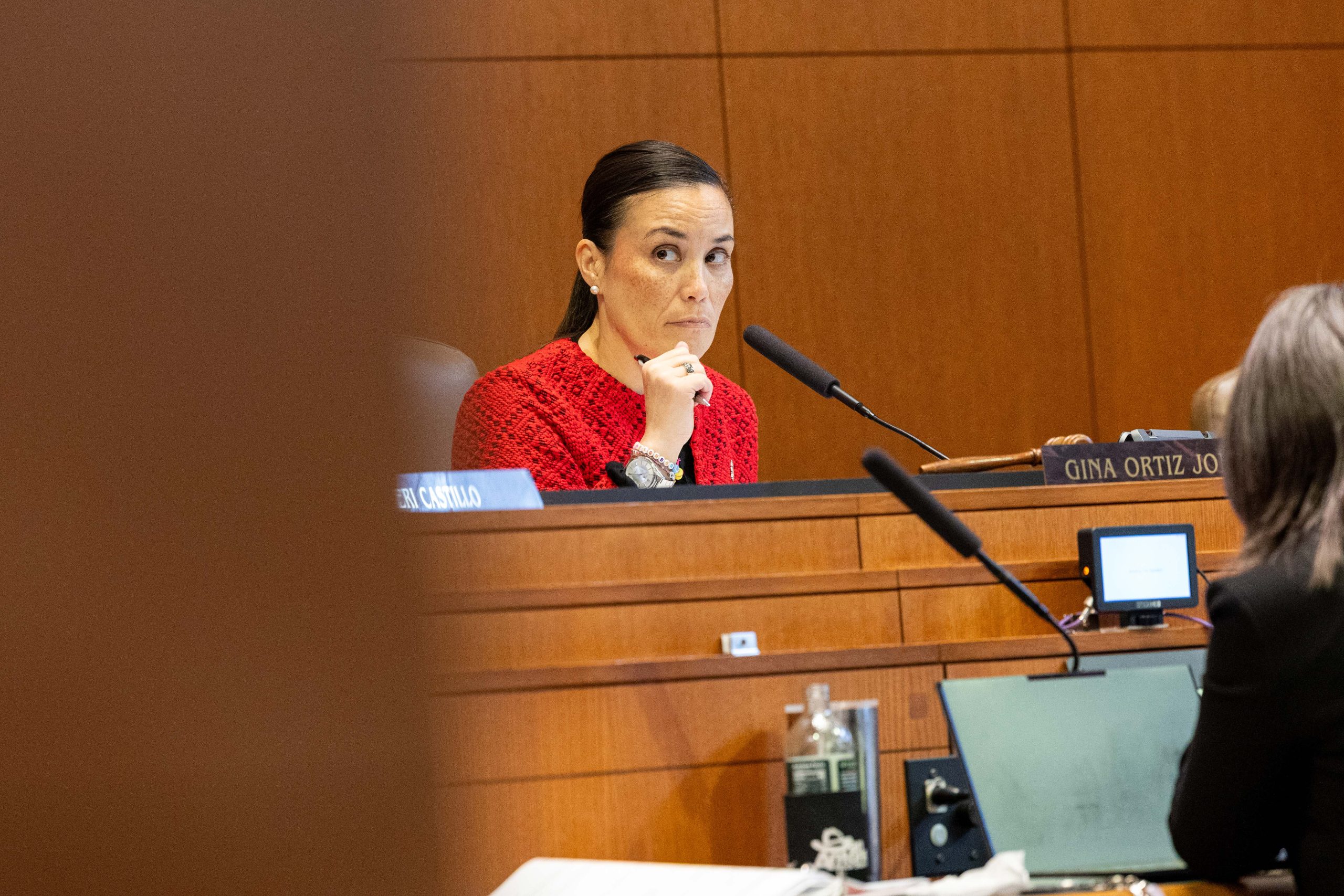 Mayor vs. council standoff boils over during Project Marvel consultant contract debate