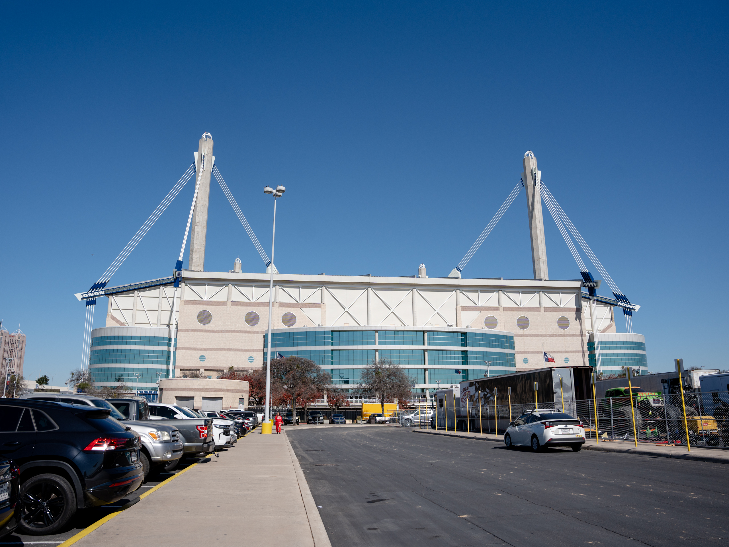 Kanye West’s Alamodome live performance faces pushback from metropolis chief