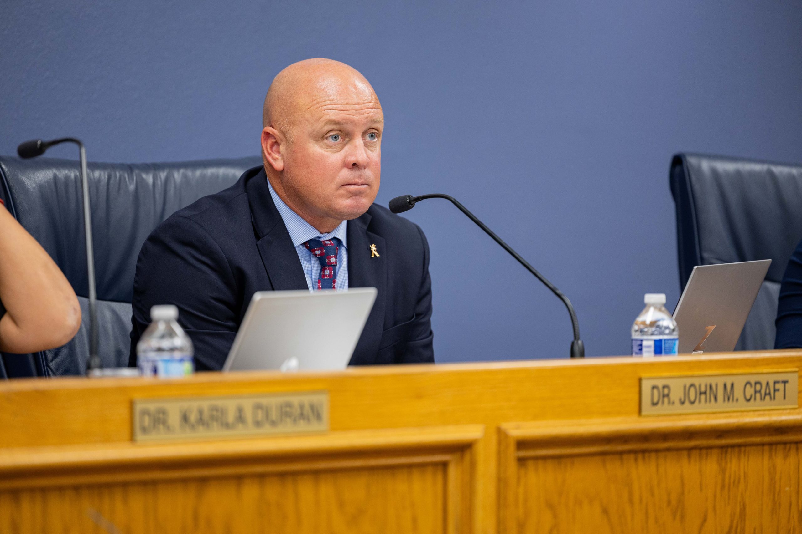 Another San Antonio school superintendent announces exit